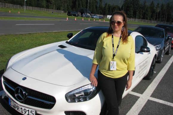 NOVINARSKA KONFERENCA NOVINARSKA KONFERENCA